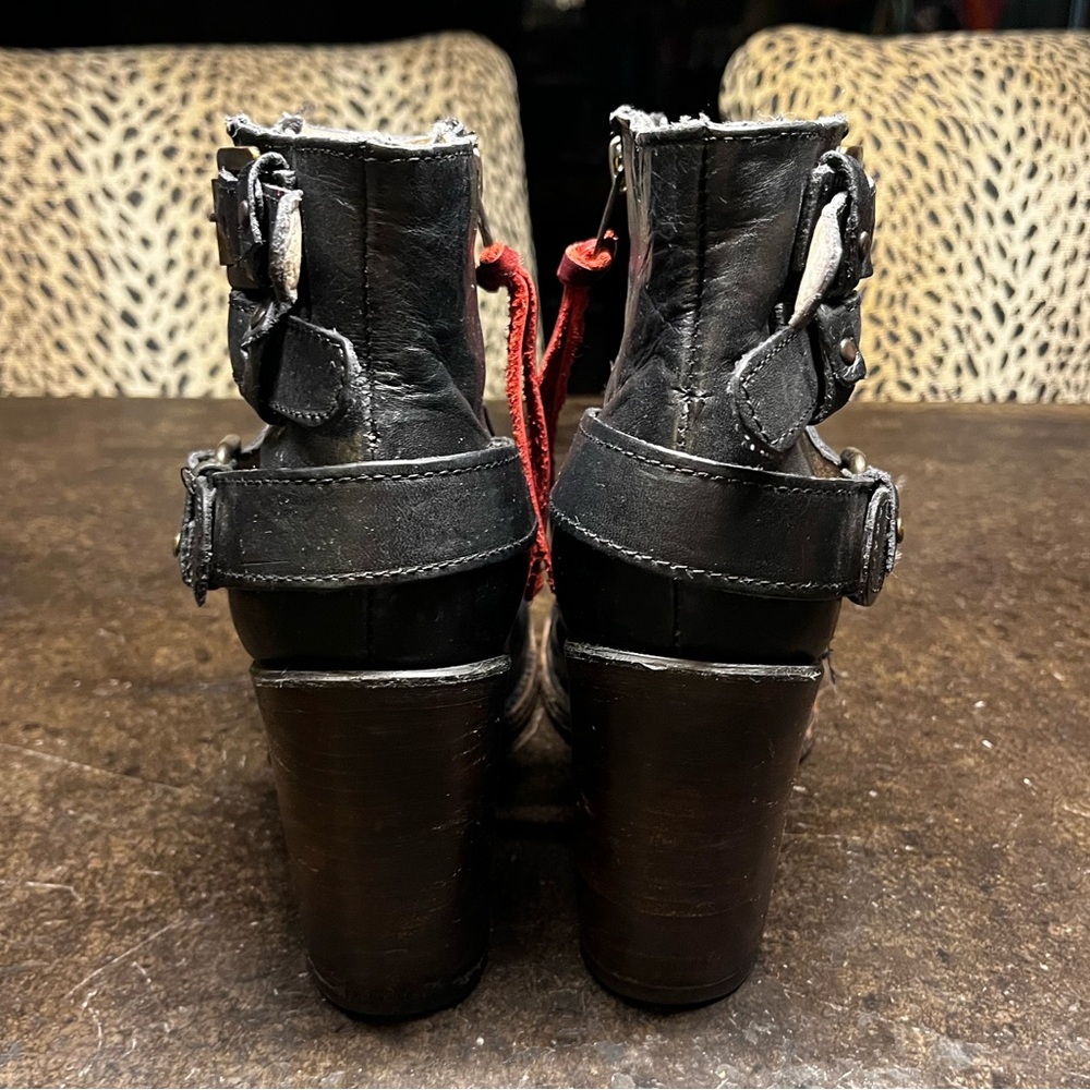 Free Bird Black Booties with Buckles & Red Leather Tassels, 8 - Picture 5 of 11